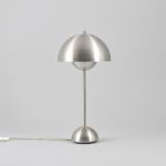 1250 9190 TABLE LAMP